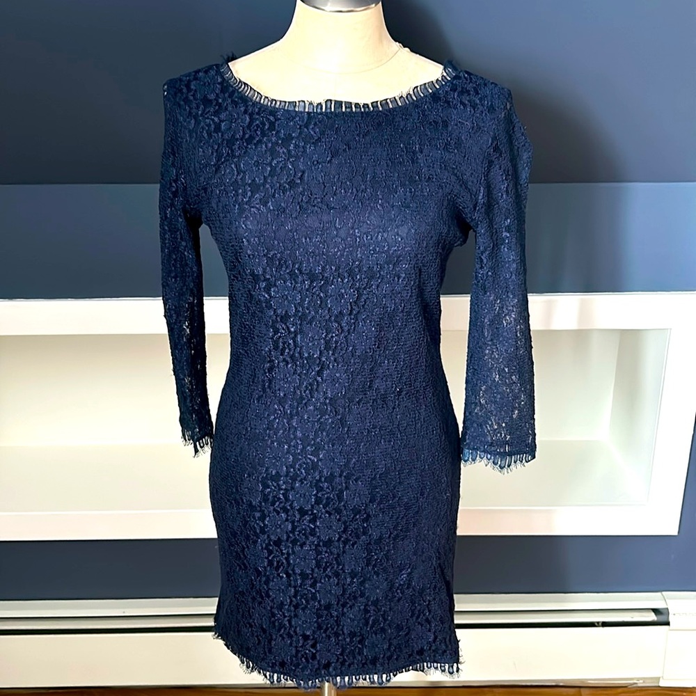 THML Navy Blue dress in size L. Fits like a size 6. Great condition